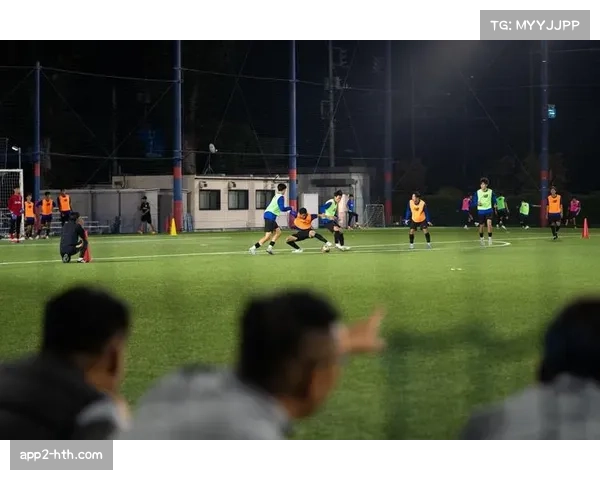 中国足协教练员大会在广州举行,探讨青训案例与理念